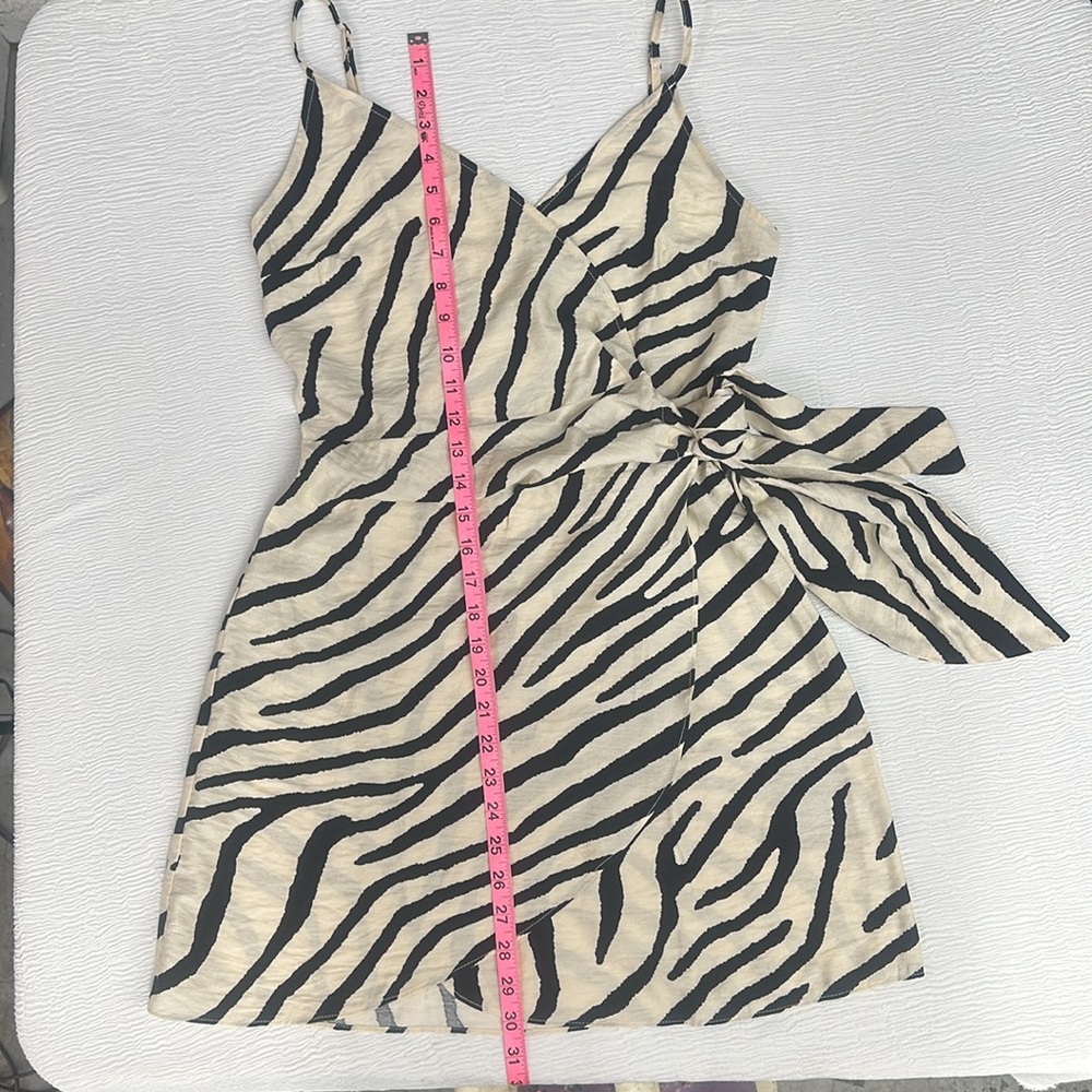H&M Zebra Stipe Wrap Mini Sundress Vacation - Picture 7 of 9